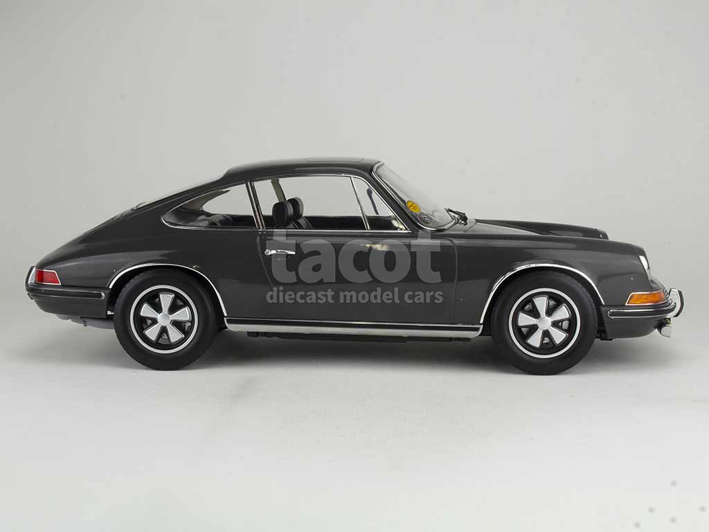 102839 Porsche 911S 1970