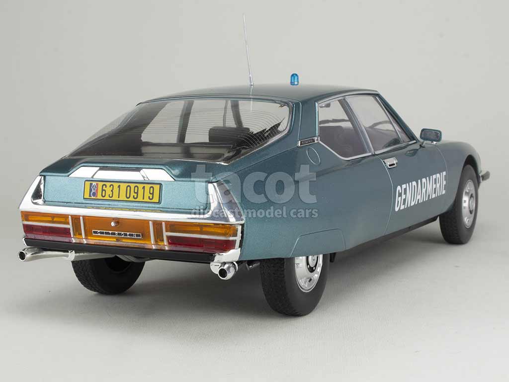 102840 Citroën SM Gendarmerie 1973