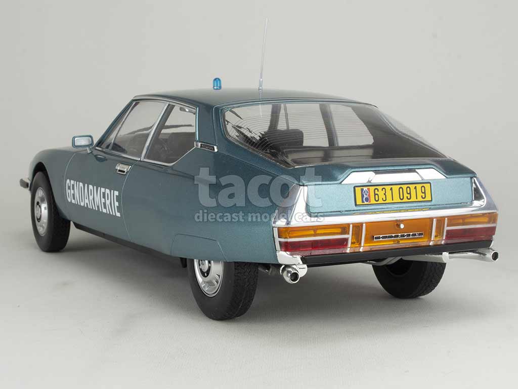 102840 Citroën SM Gendarmerie 1973