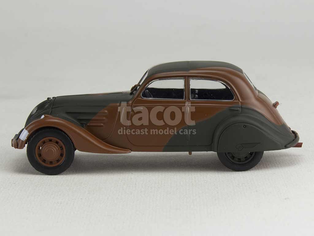 102907 Peugeot 402B Légère Militaire 1939