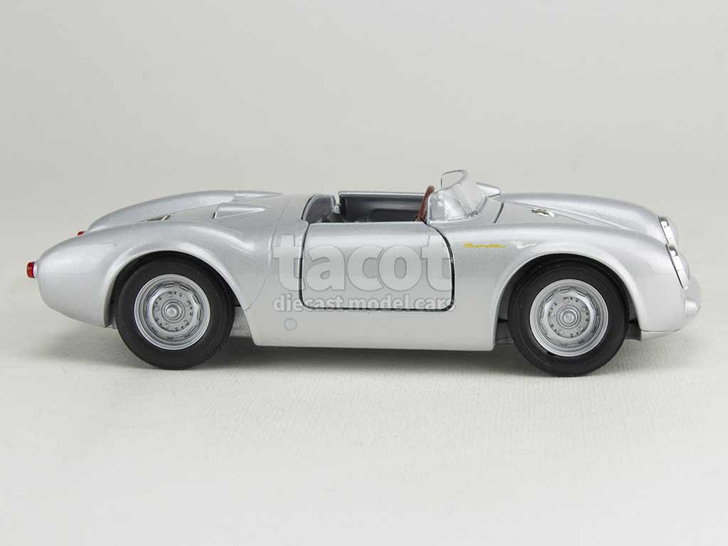 102925 Porsche 550 Spyder 1953