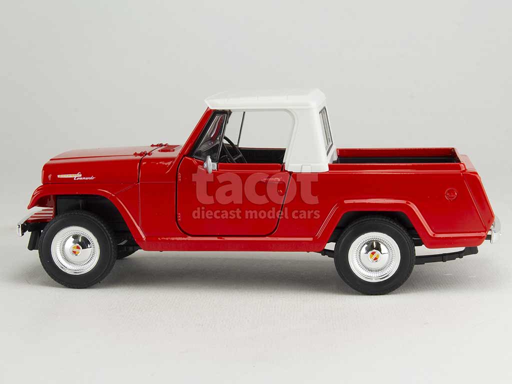 102926 Jeep Jeepster Commando 1967