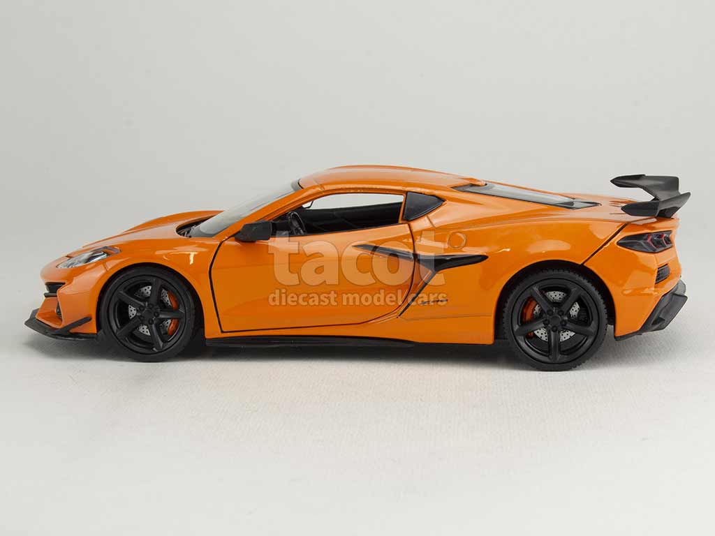 102928 Chevrolet Corvette Z06 2023