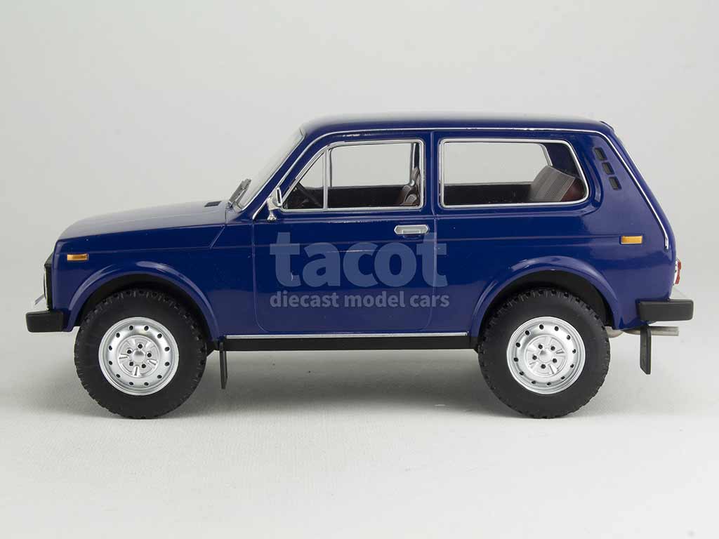 Lada Niva 1976 Échelle 1/18 – Modèle Miniature MCG MCG18129, Rouge Métal