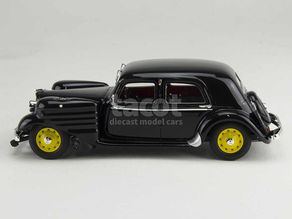 102958 Citroën Traction 11CV Gazogène 1938