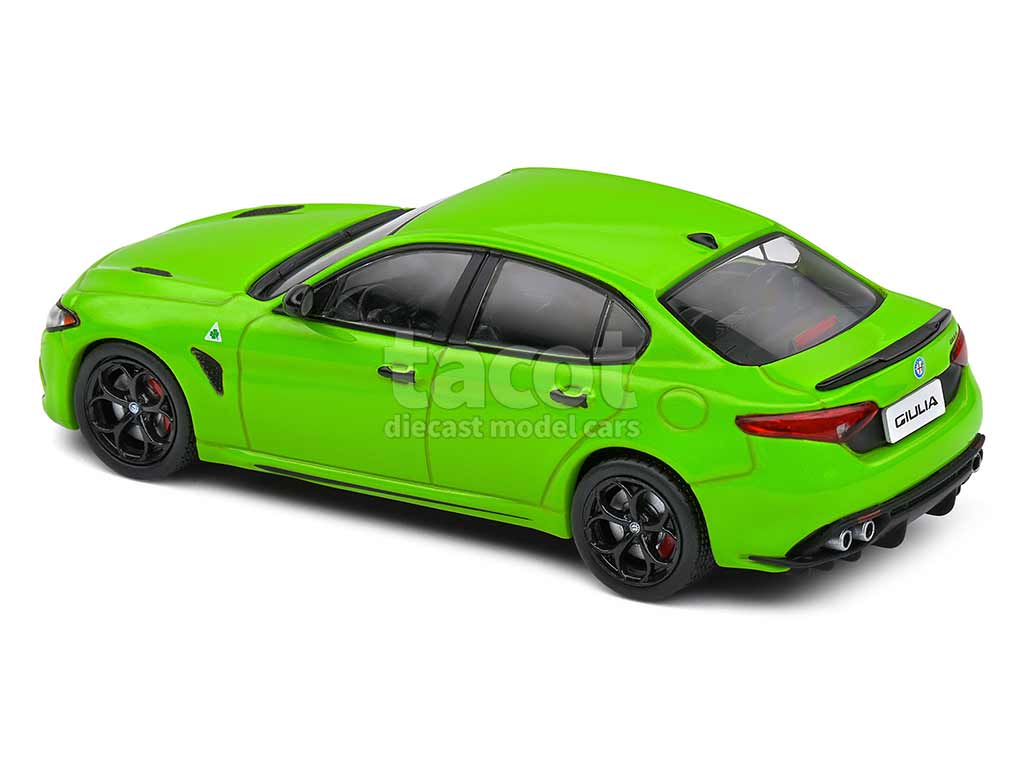 102979 Alfa Romeo Giulia Quadrifoglio 2020