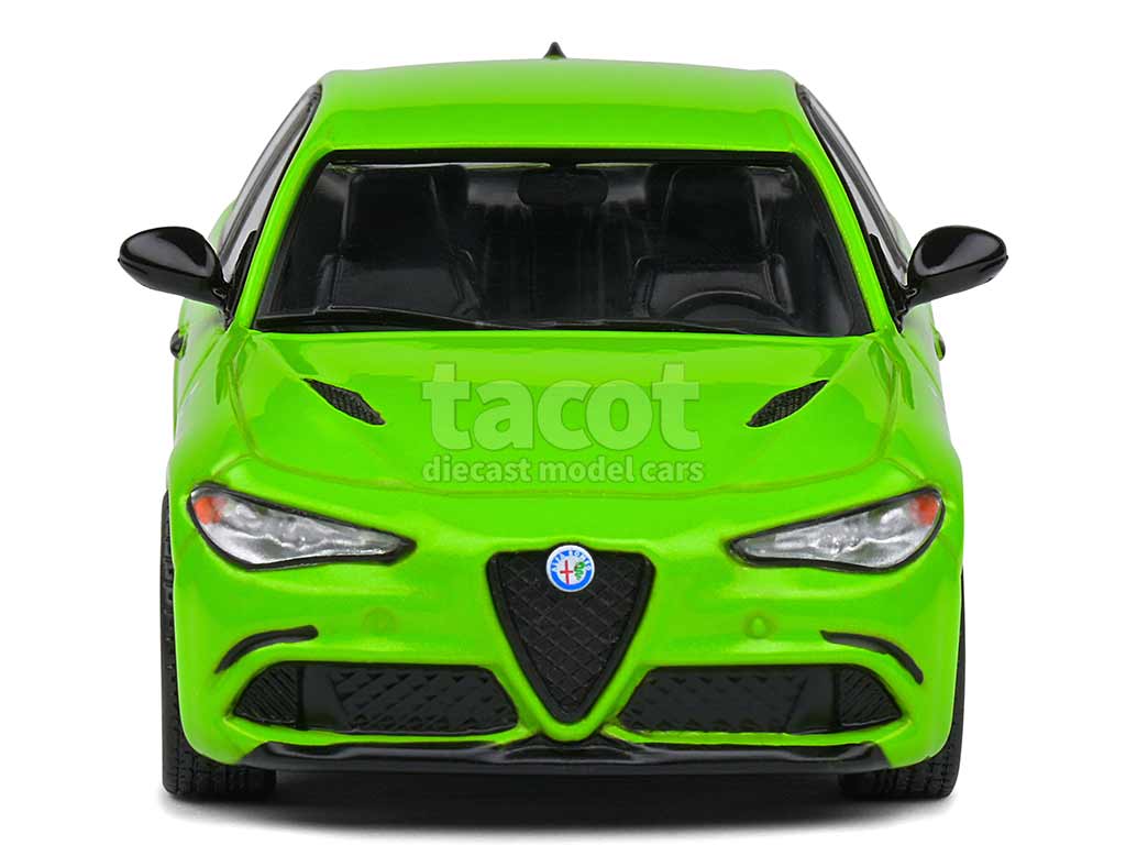 102979 Alfa Romeo Giulia Quadrifoglio 2020