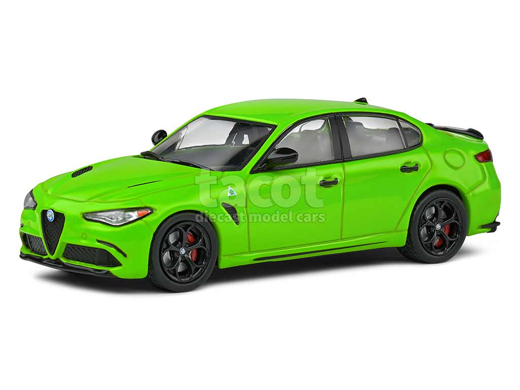 102979 Alfa Romeo Giulia Quadrifoglio 2020