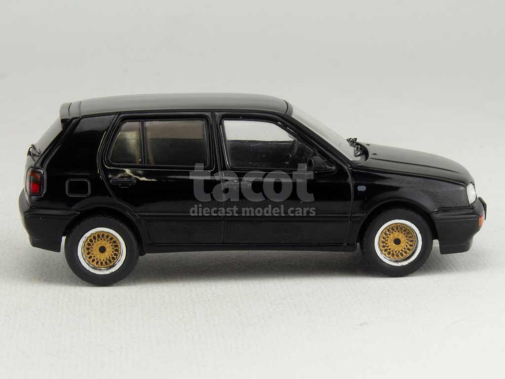 103007 Volkswagen Golf III 5 Doors 1993