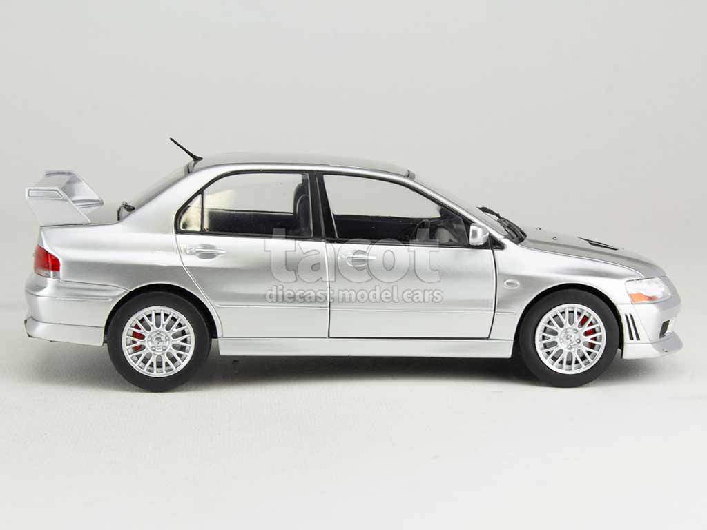 103015 Mitsubishi Lancer Evo VII 2001