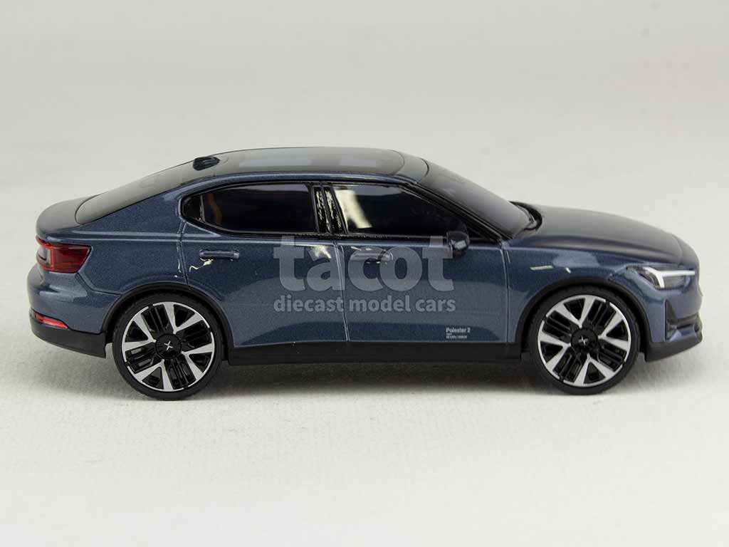 103031 Polestar 2 2024