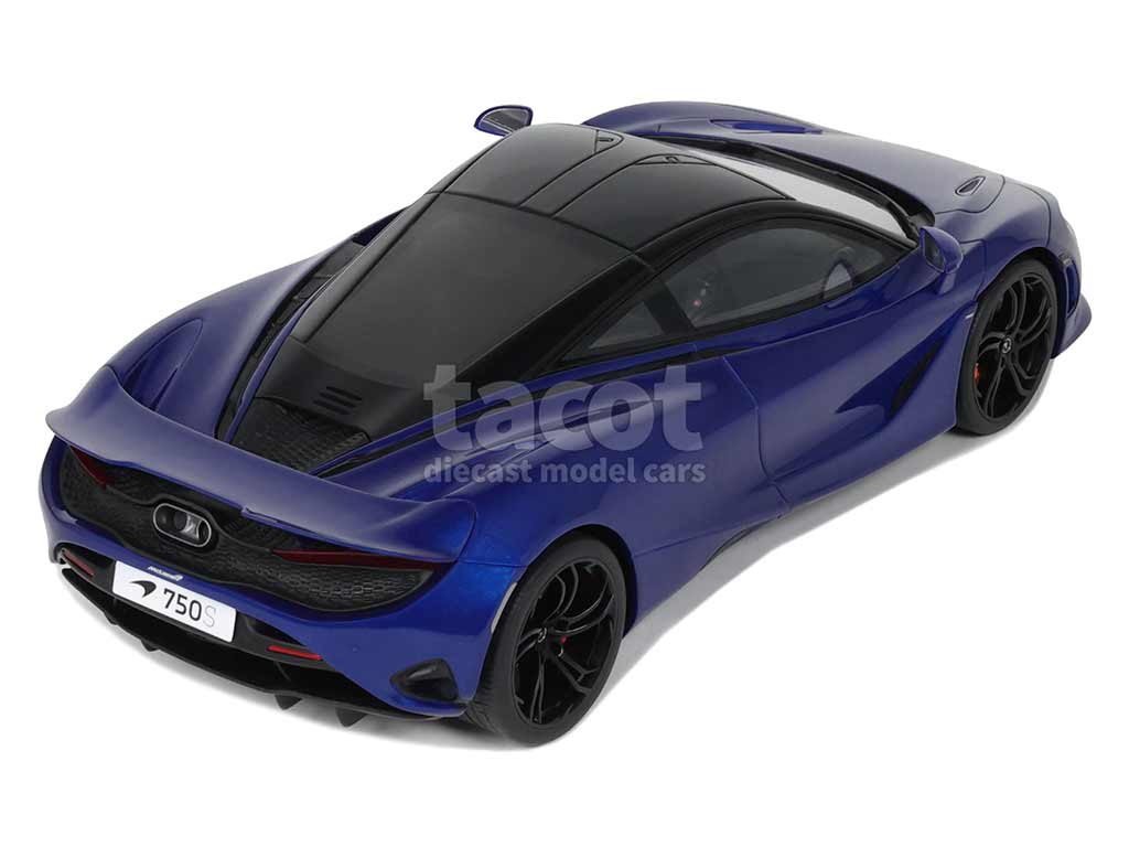 103087 McLaren 750S Coupé 2023
