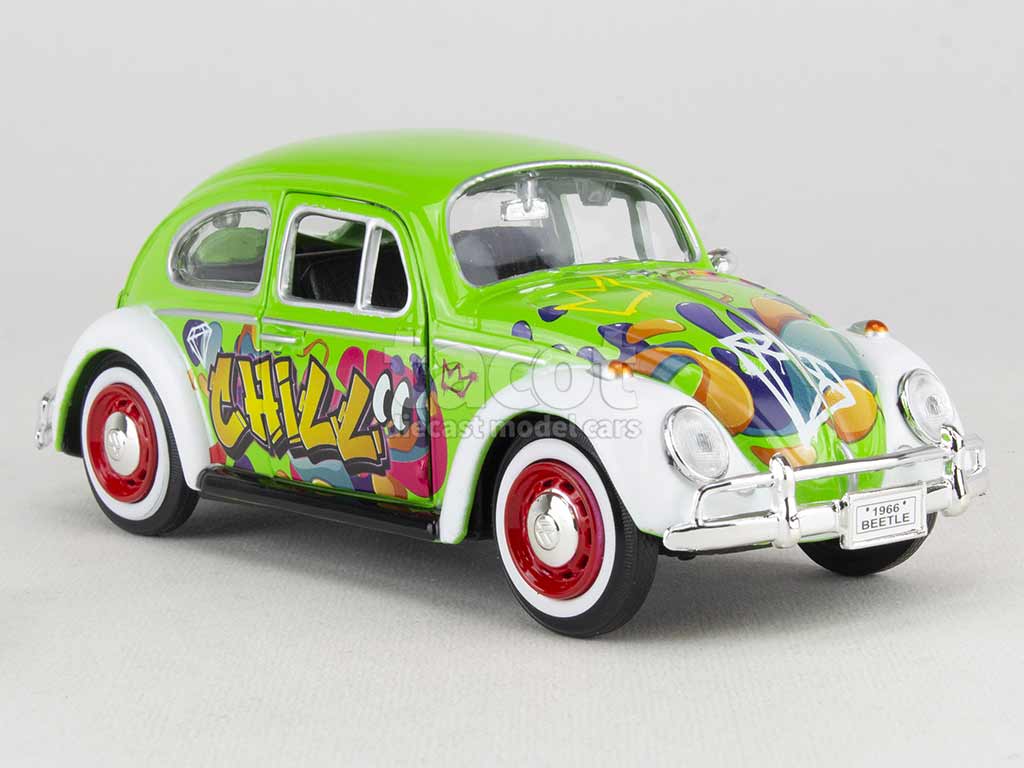 103101 Volkswagen Cox Graffiti 1966