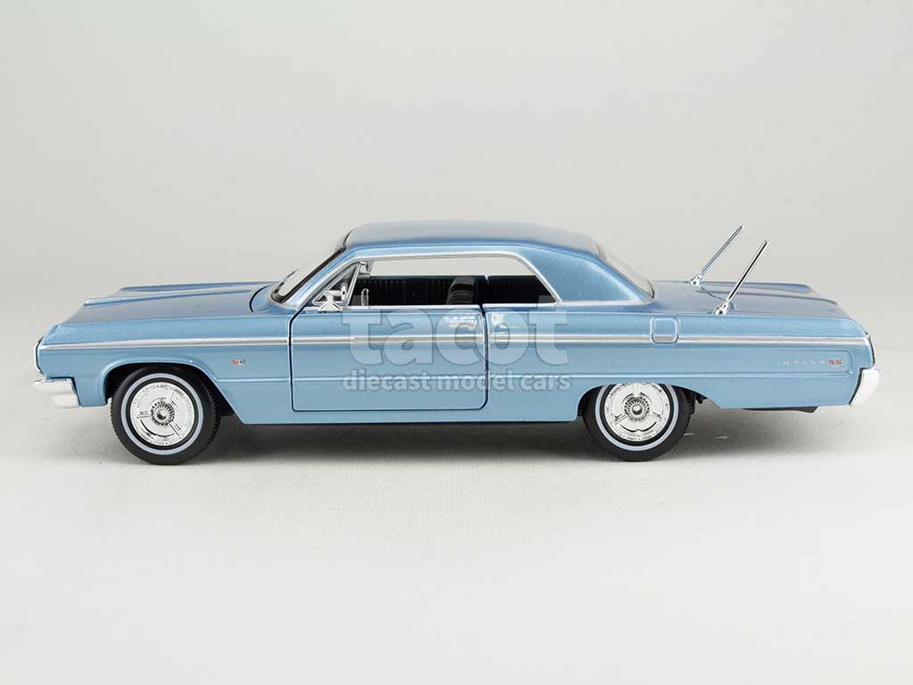 103114 Chevrolet Impala SS 1964