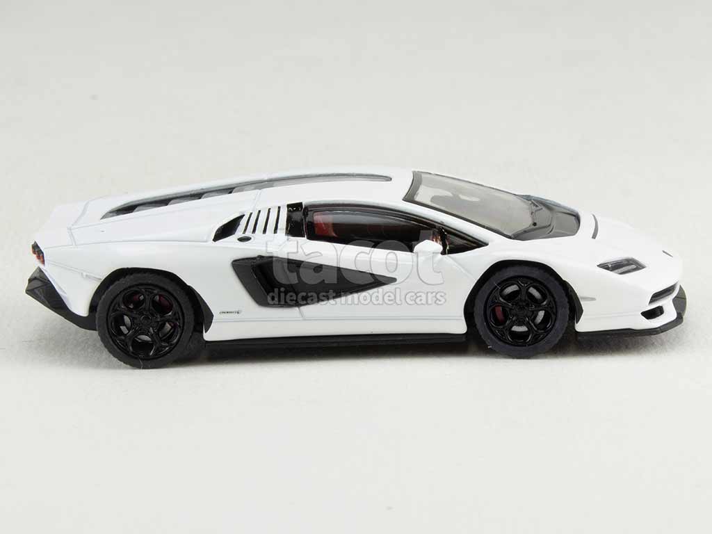 103134 Lamborghini Countach LPI 800-4