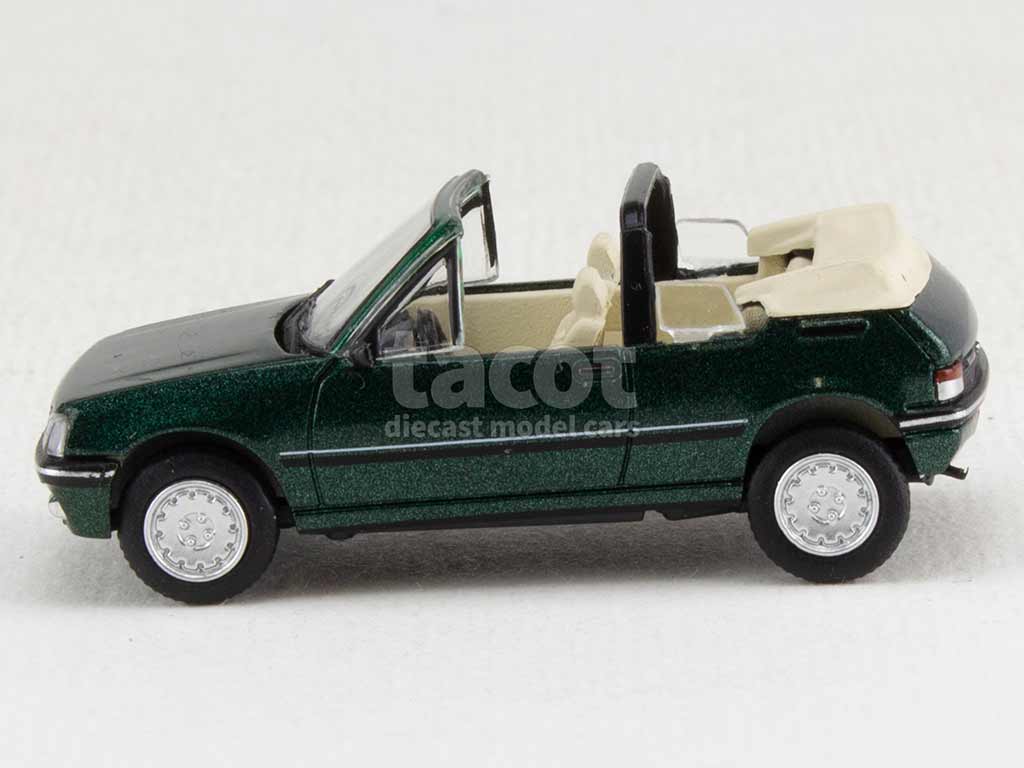 103138 Peugeot 205 Cabriolet Roland Garros 1991