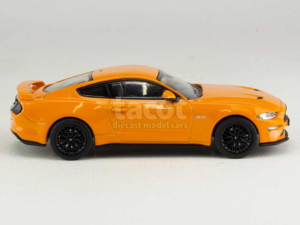 103198 Ford Mustang MK6 V8 GT 5.0 Fastback 2022
