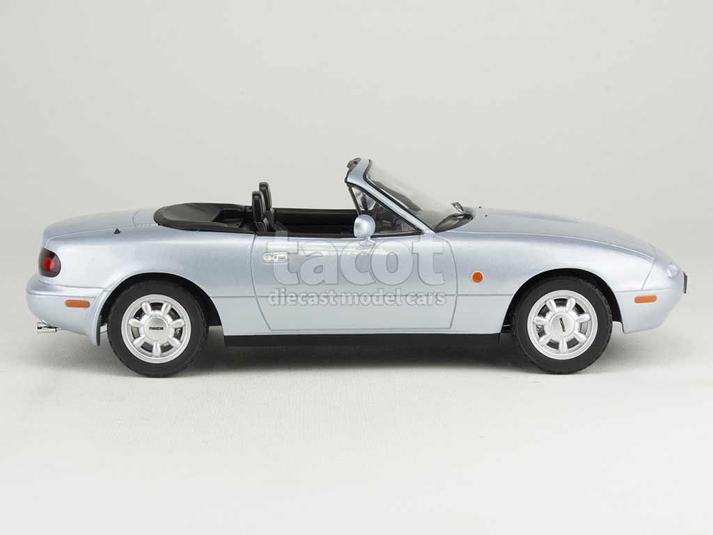103227 Mazda MX-5 1989