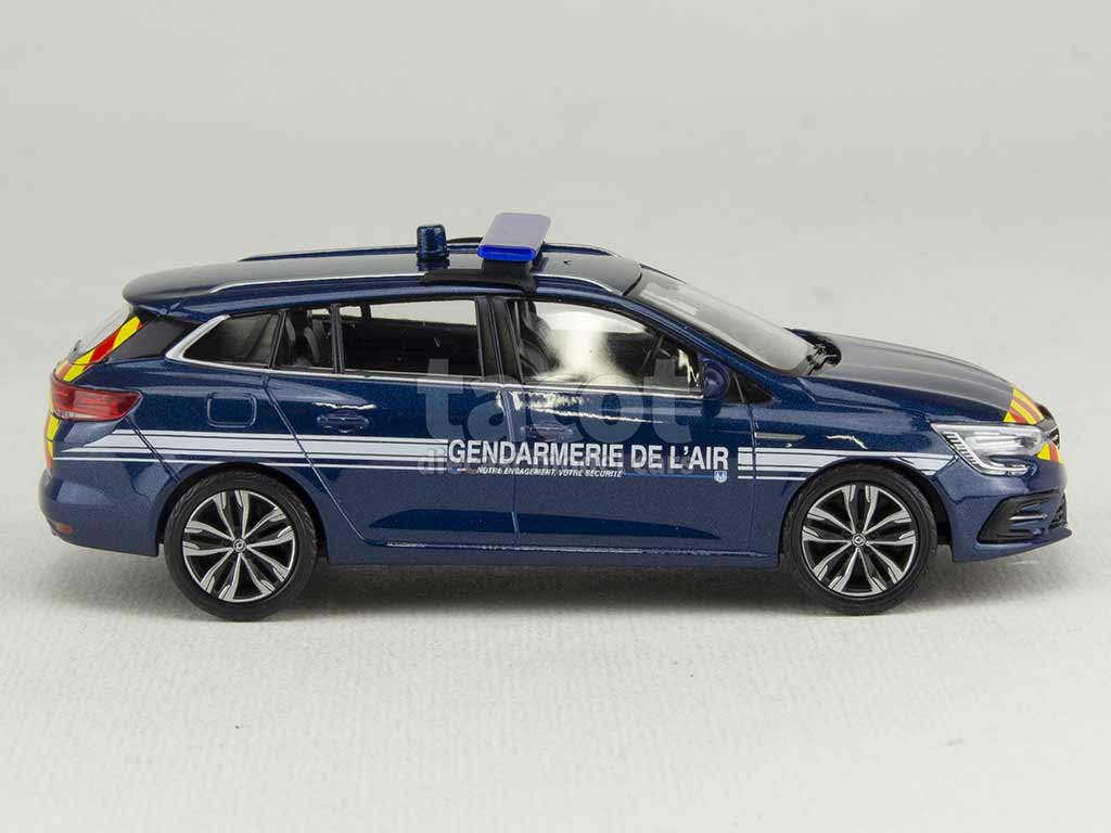 103238 Renault Megane IV Estate Gendarmerie de l'Air 2022