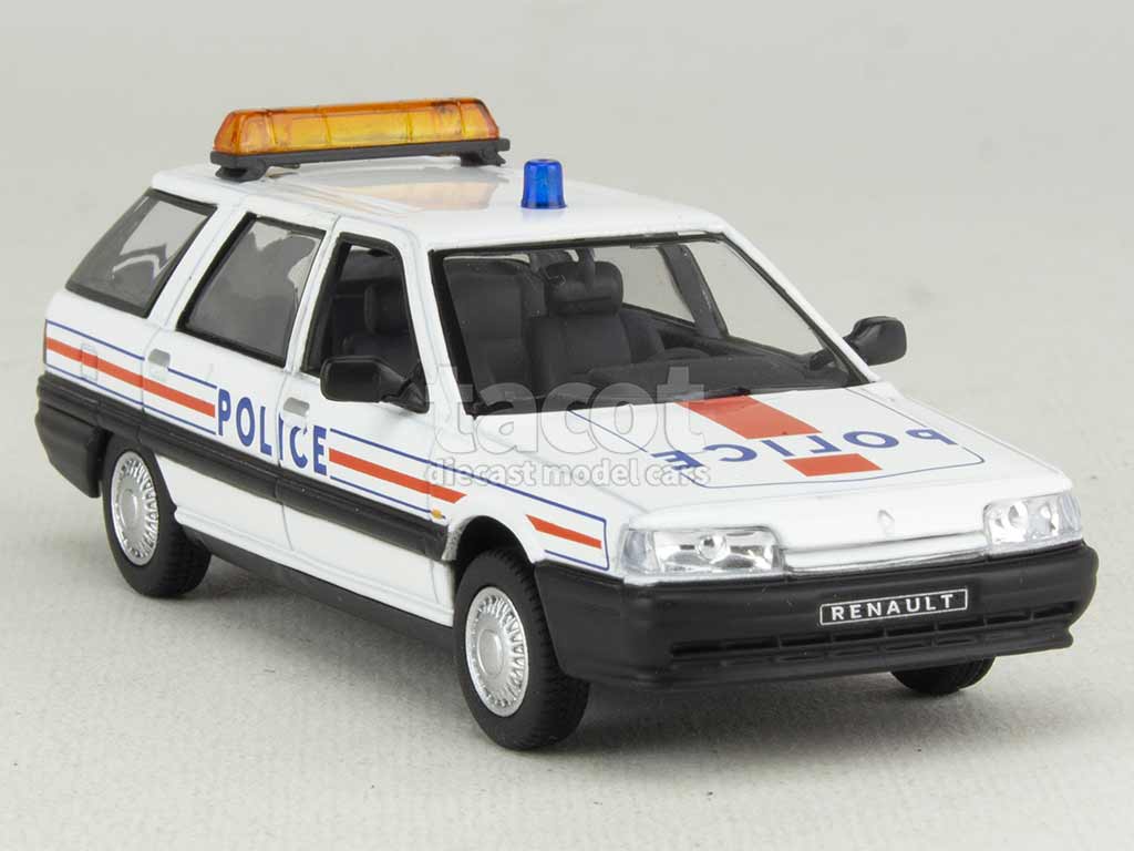 Voiture de la Police Nationale 1989 – RENAULT 21 Nevada Voiture de la Police Nationale 1989 – RENAULT 21 Nevada