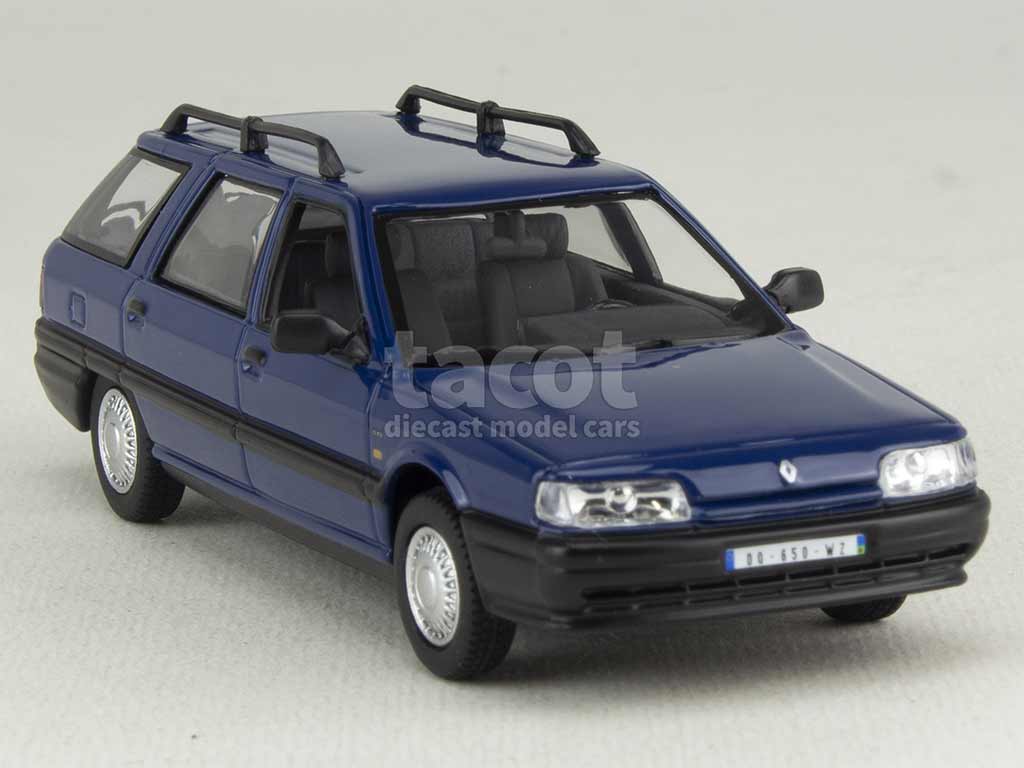 103249 Renault R21 Nevada 2018