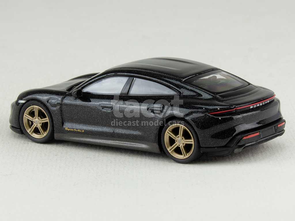 103258 Porsche Taycan Turbo S