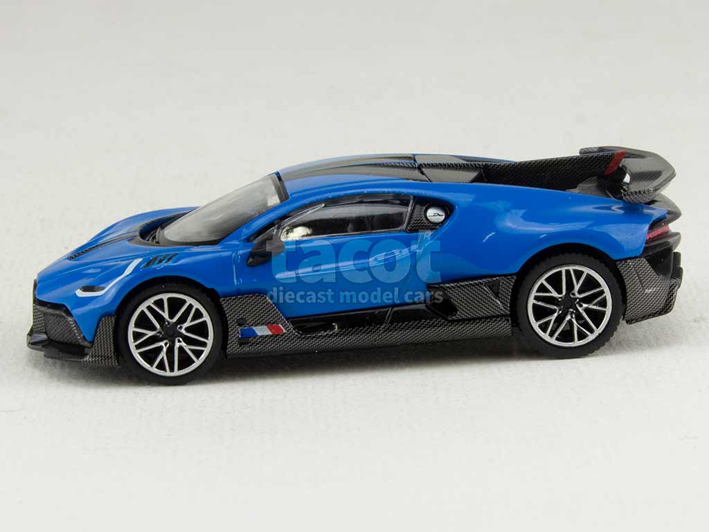 103280 Bugatti Divo