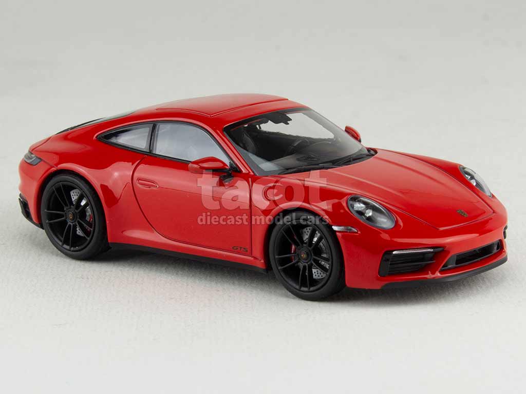 103296 Porsche 911/992 Carrera 4 GTS 2021