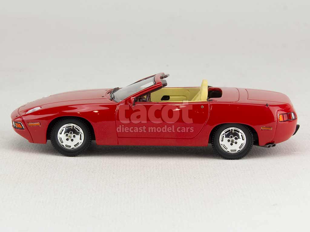 103310 Porsche 928 Cabriolet Carelli Design US 1981