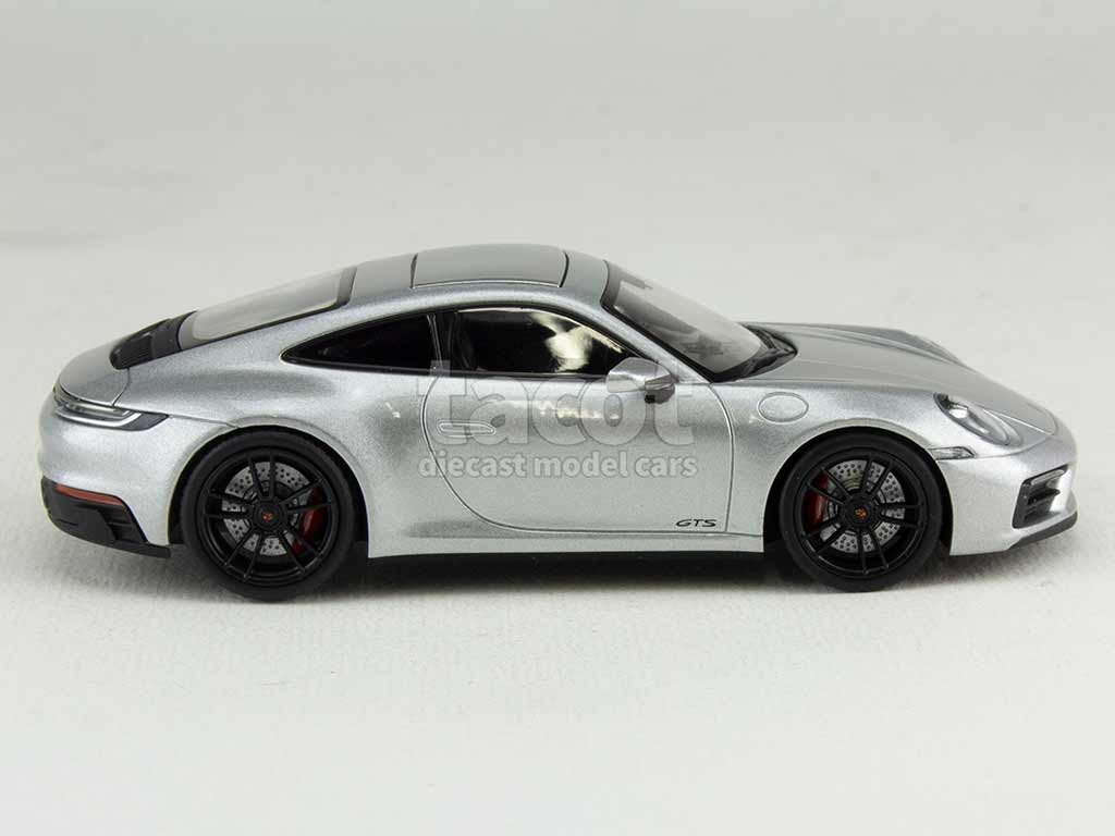 103355 Porsche 911/992 Carrera 4 GTS 2021