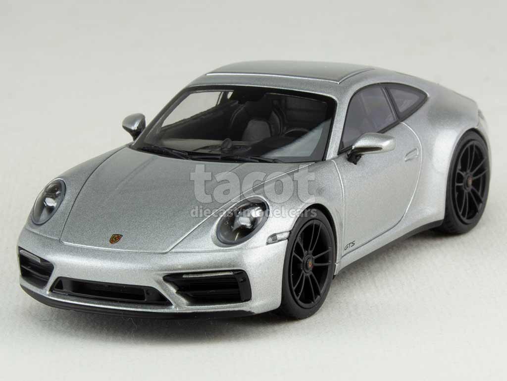 103355 Porsche 911/992 Carrera 4 GTS 2021