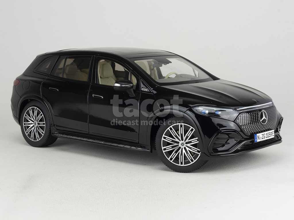 103369 Mercedes EQS SUV AMG 2024