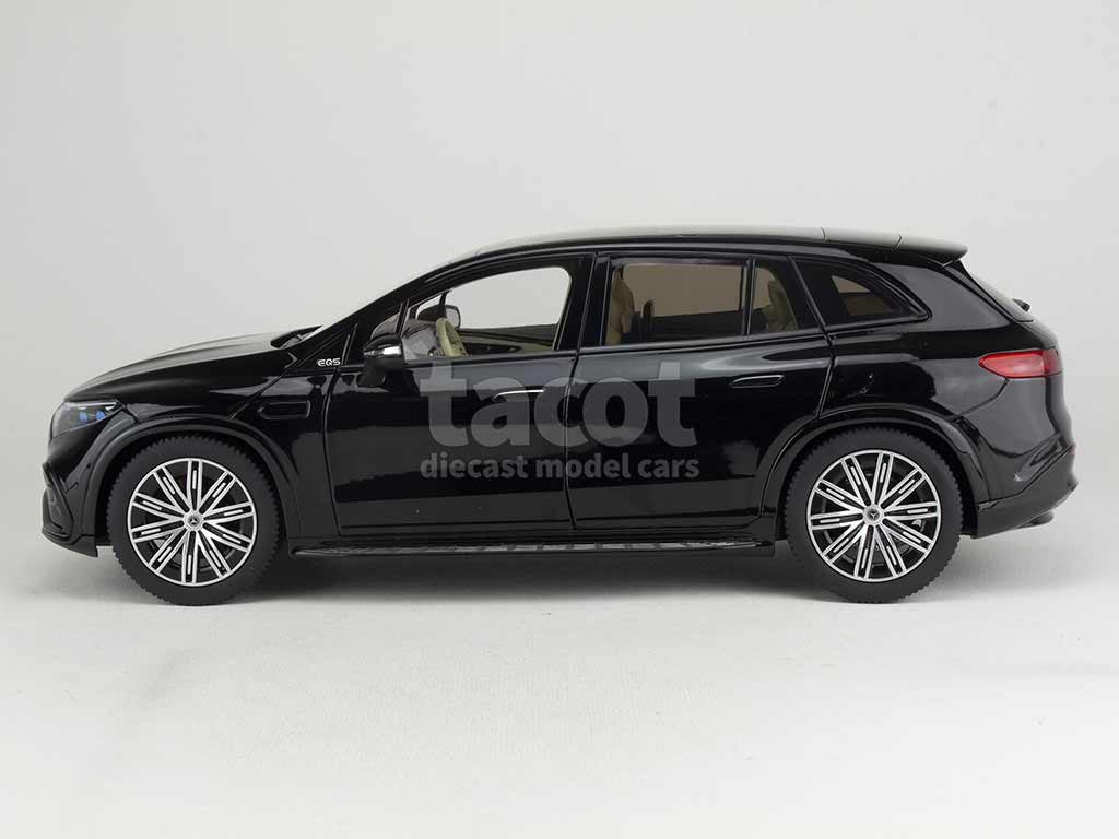103369 Mercedes EQS SUV AMG 2024