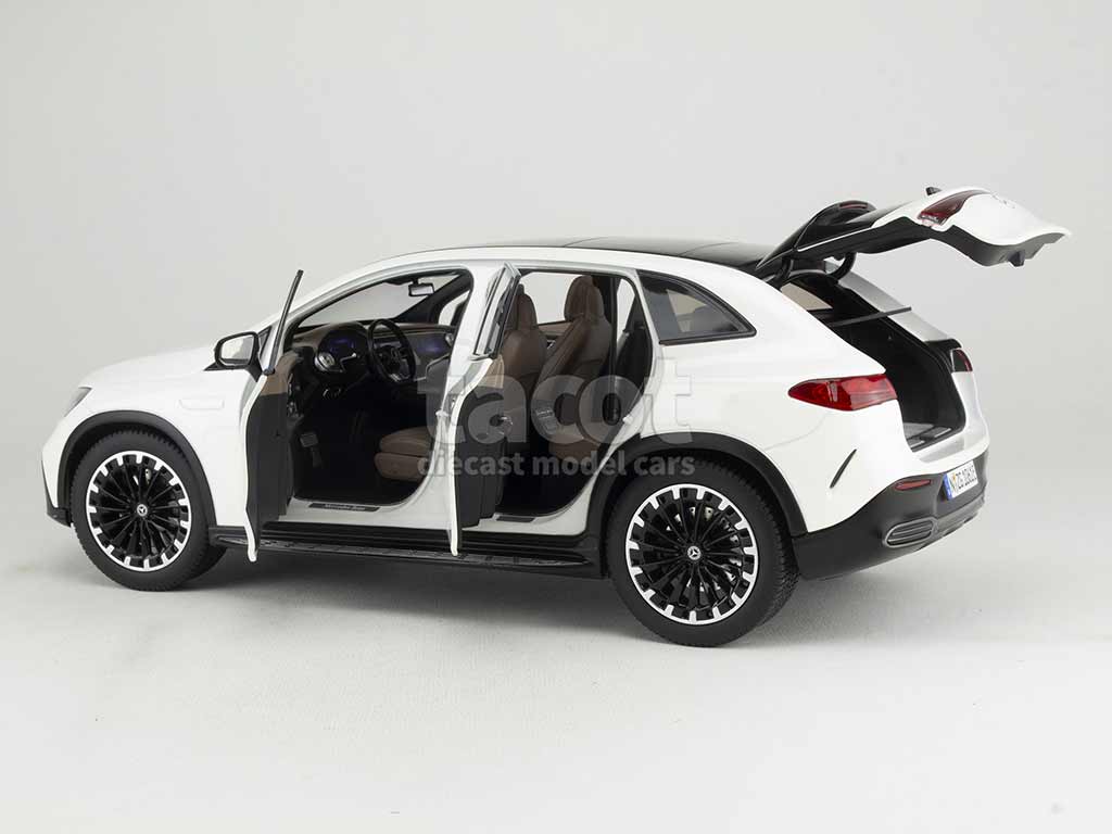 103370 Mercedes EQE SUV AMG 2024
