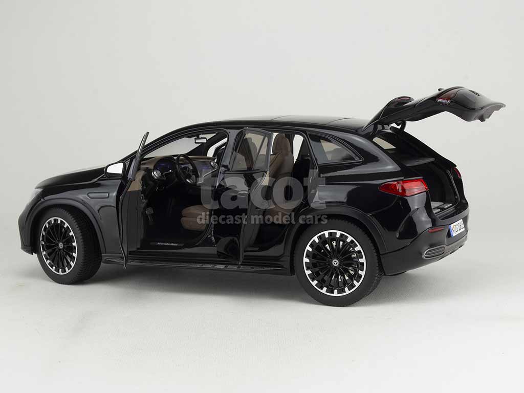 103371 Mercedes EQE SUV AMG 2024