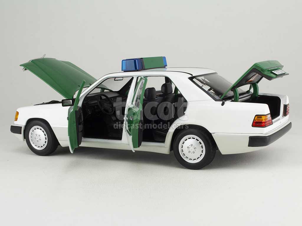 103388 Mercedes 230 E/ W124 Police 1989