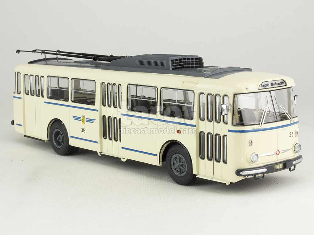 103416 Skoda 9TR Trolleybus