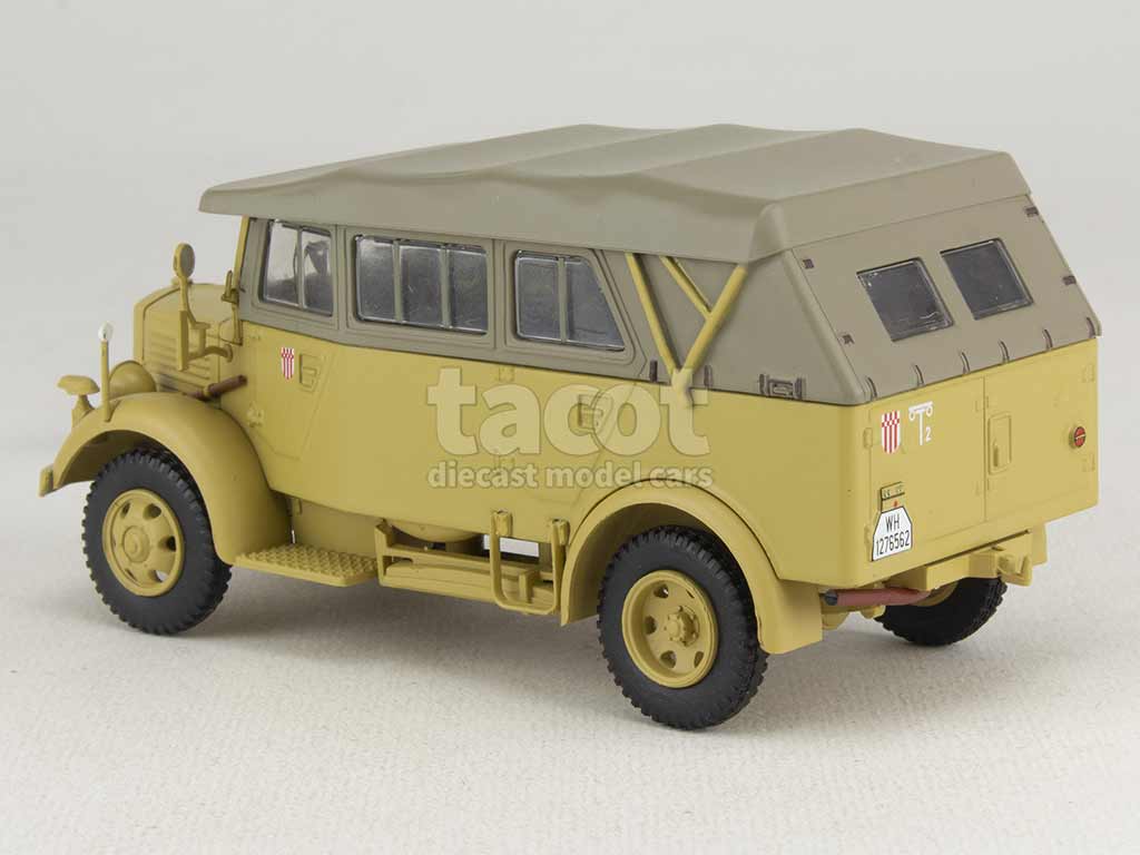 103441 Divers L1500A KFZ.70 Military 1941