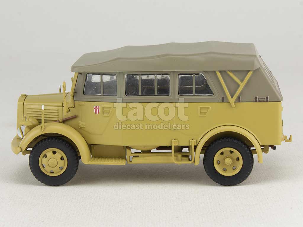 103441 Divers L1500A KFZ.70 Military 1941