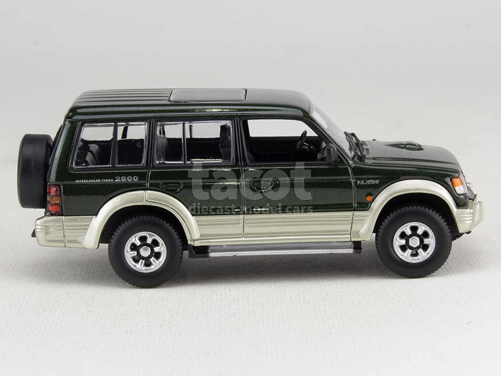 GC2668 MINICHAMPS / 430163471 MITSUBISHI PAJERO LWB V6 3.0L 1994 NOIR 1