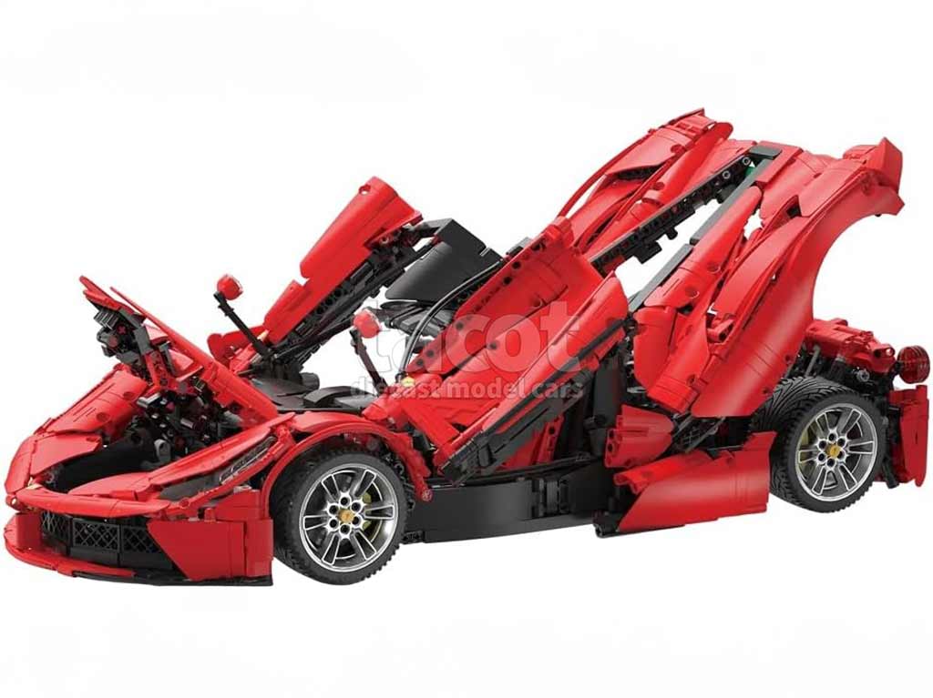 103579 Divers Hyper Car