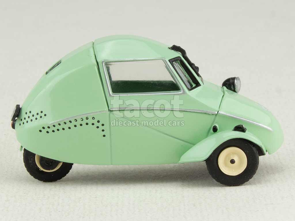 103602 Divers Fend Flitzer