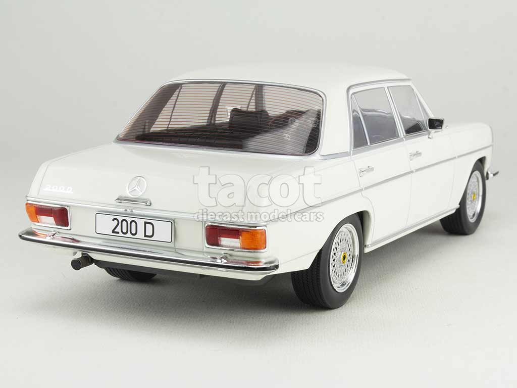 103616 Mercedes 200D /W115 1968