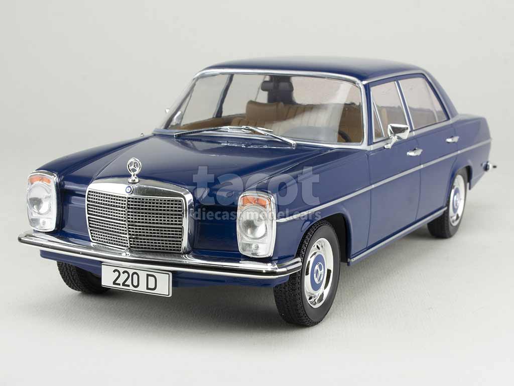 103617 Mercedes 220D/ W115 1968