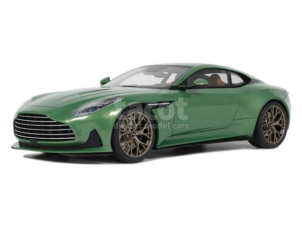 103631 Aston Martin DB12 Vantage 2023