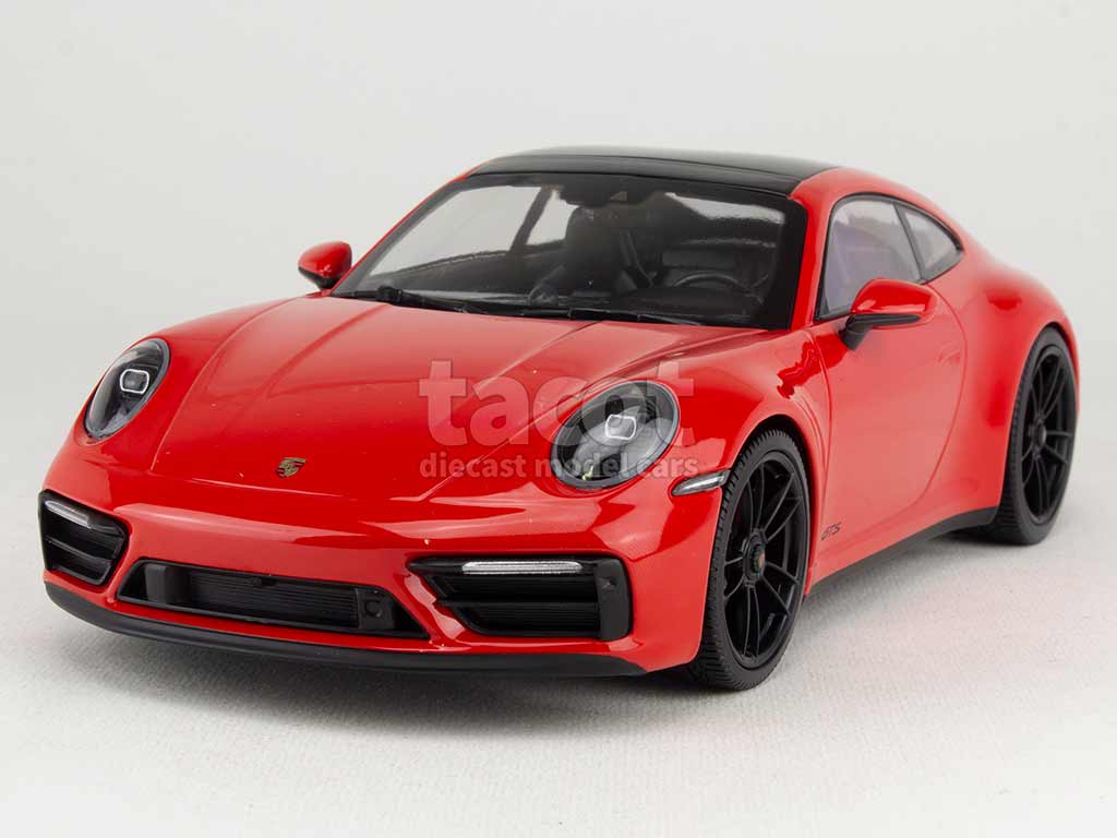 103646 Porsche 911/992 Carrera 4 GTS 2020