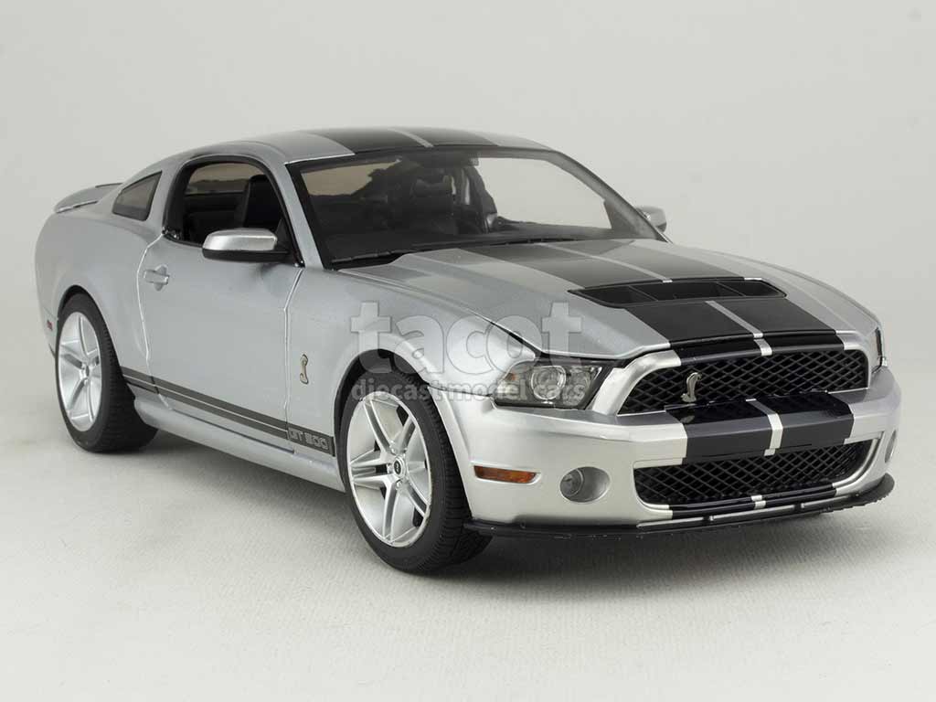 103650 Ford Mustang Shelby GT500 2011