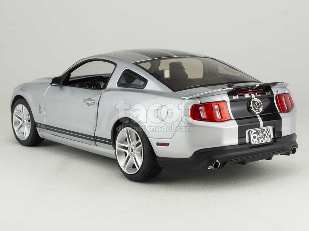 103650 Ford Mustang Shelby GT500 2011