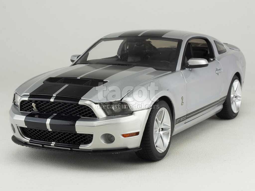 103650 Ford Mustang Shelby GT500 2011