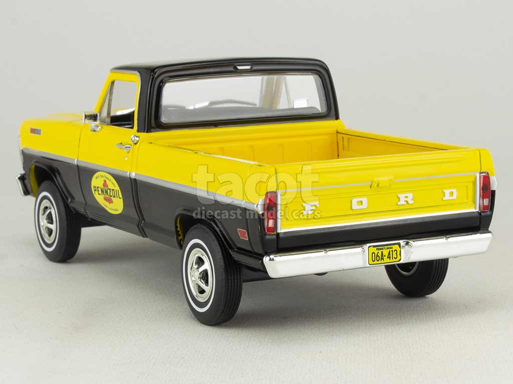 103657 Ford F-100 Pick-Up 1969